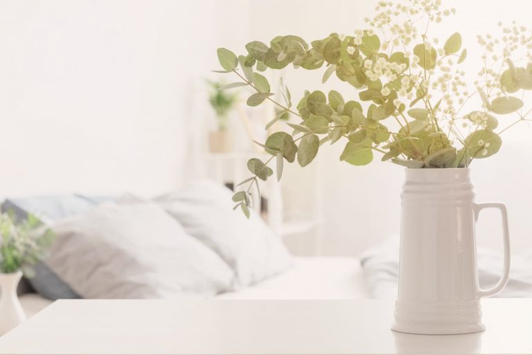 Cozy Up Your Space with the Help of Farmhouse Bedroom Decor