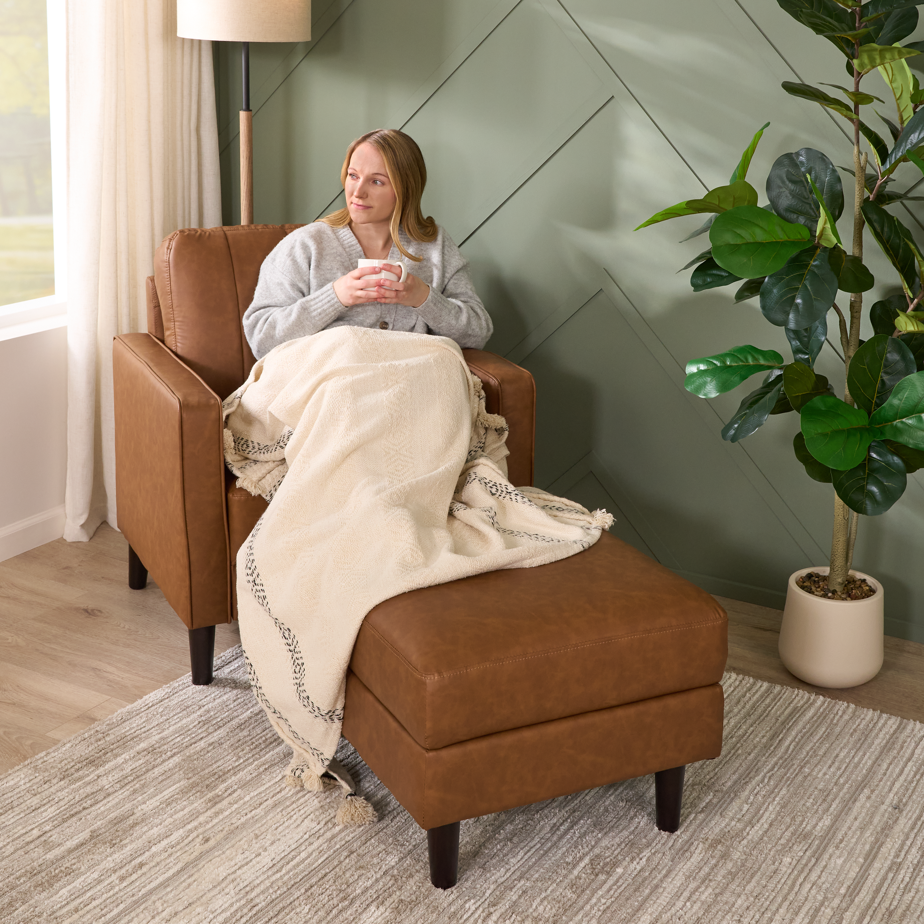 Shop Bush Home Max 32W Accent Chair MXK132BCL-03 3 #color_buffed camel leather